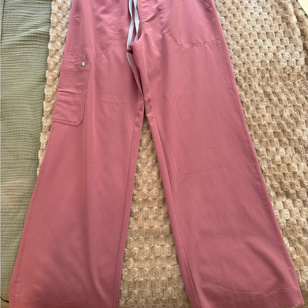 Figs High Waisted Isabel Scrub Pants